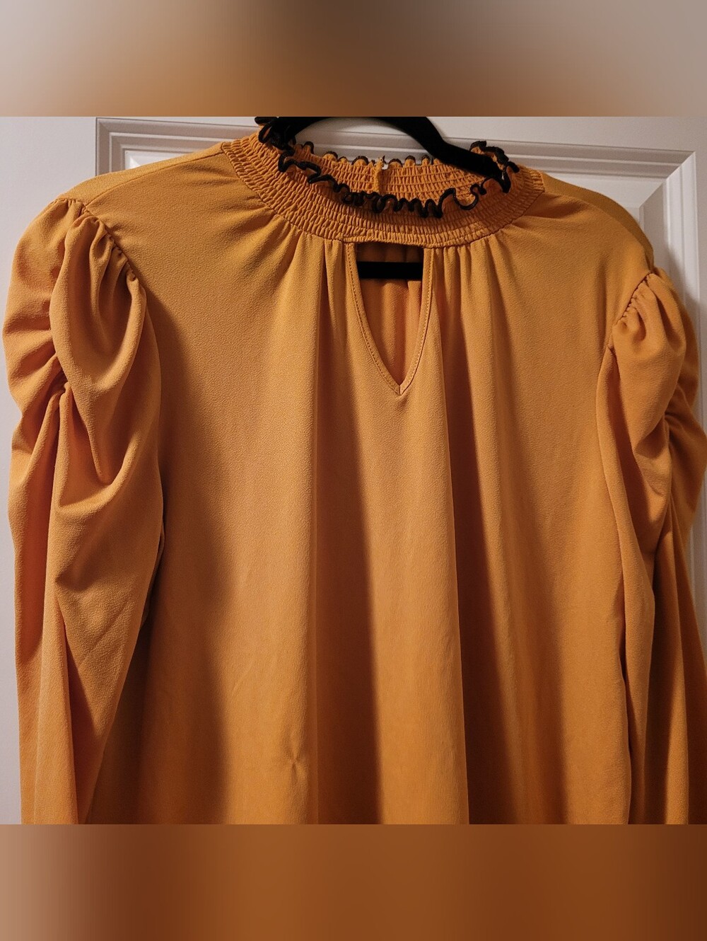 Adrienne Vittadini Women's Mustard Blouse Puff Black Trim Long Sleeve Size XL